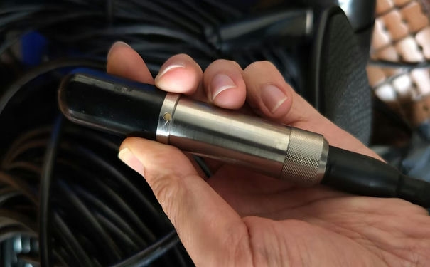 standard hydrophone.jpg